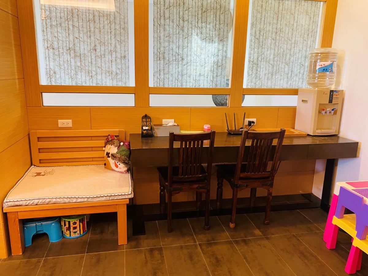 宜人生活溜滑梯親子民宿 Easylife B&B Dongshan  Exterior photo